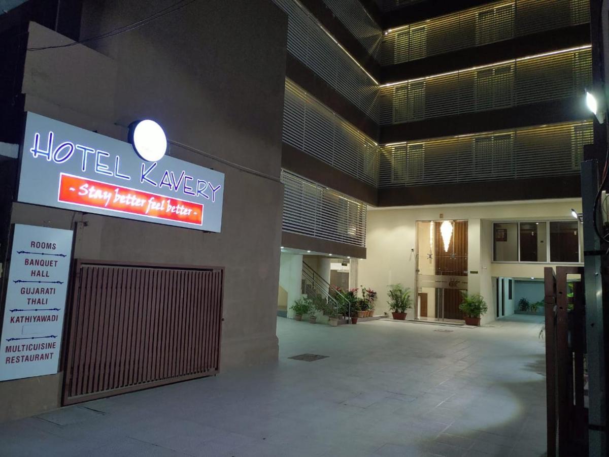 Hotel Kavery Radźkot Zewnętrze zdjęcie