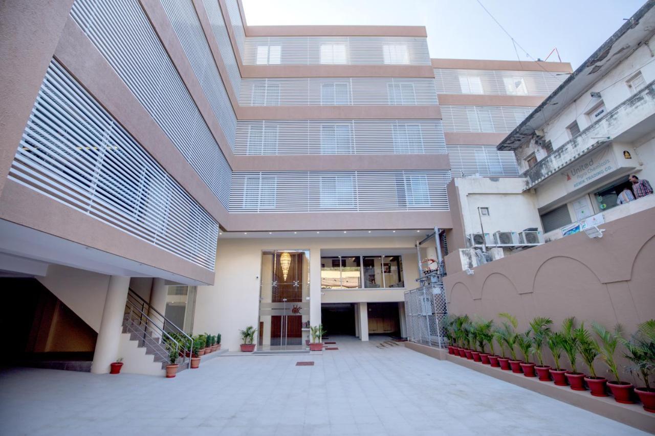 Hotel Kavery Radźkot Zewnętrze zdjęcie