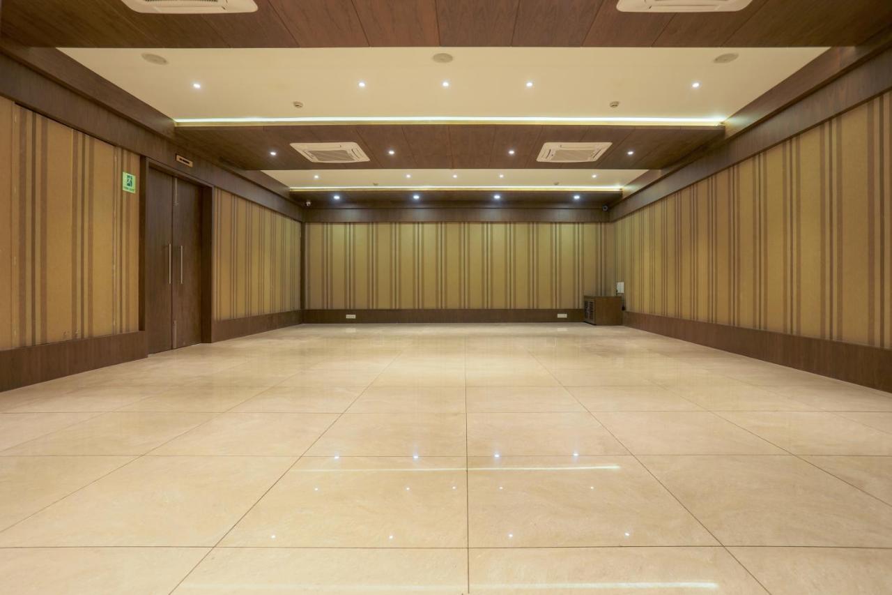 Hotel Kavery Radźkot Zewnętrze zdjęcie