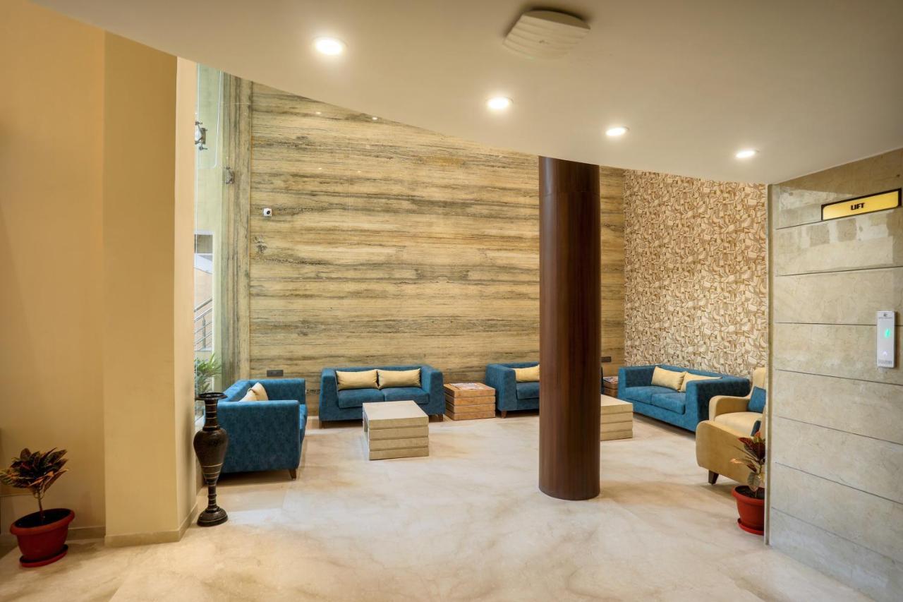 Hotel Kavery Radźkot Zewnętrze zdjęcie