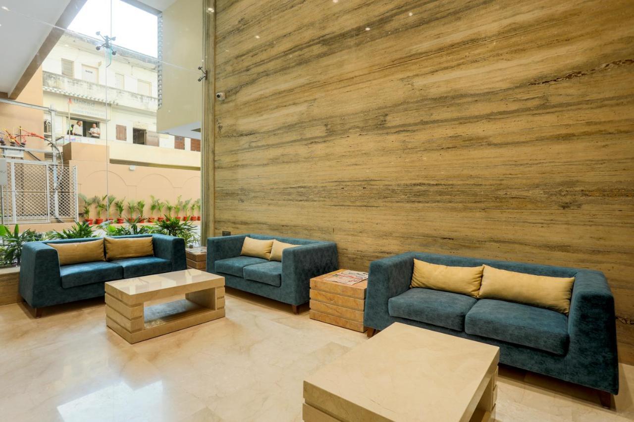 Hotel Kavery Radźkot Zewnętrze zdjęcie